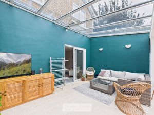 Photo 10- click for photo gallery